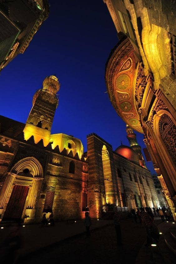 برنامج سياحي في القاهرة لمدة اسبوع بأقل التكاليف